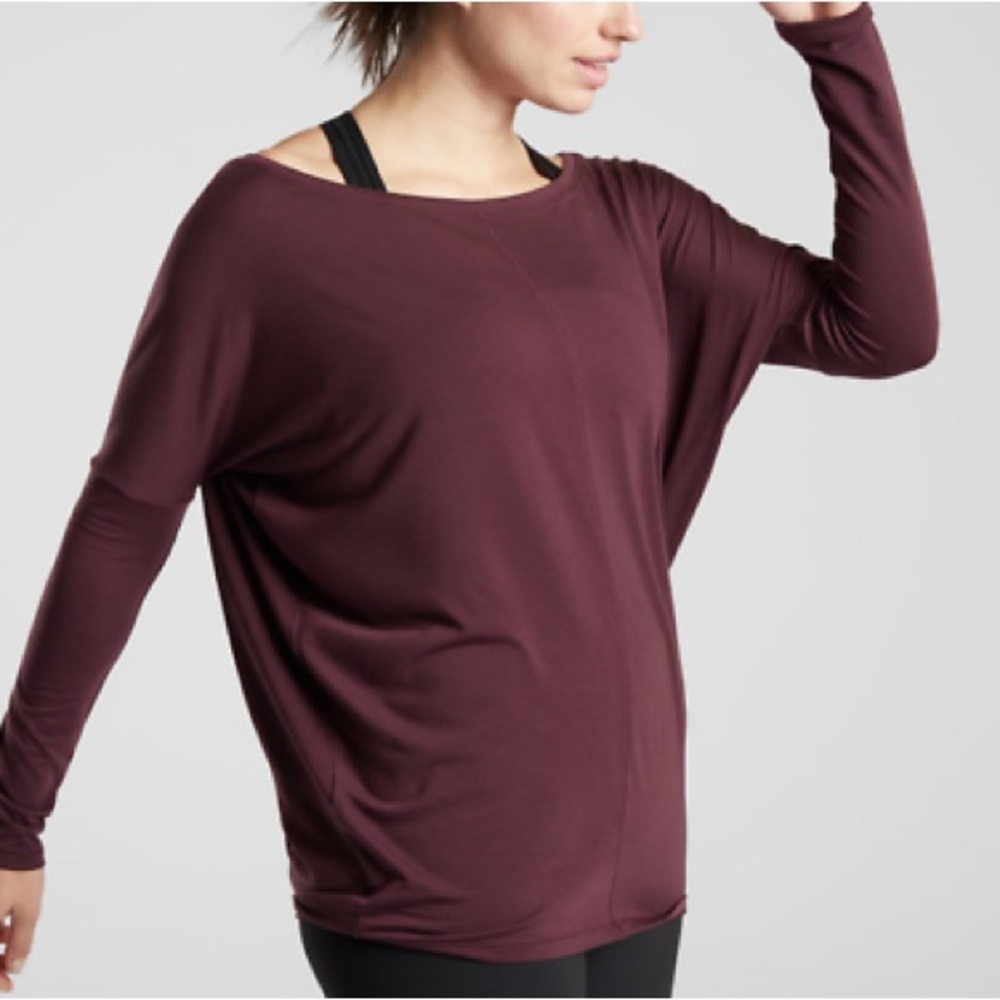 Athleta Essence Flow Long Sleeve Top